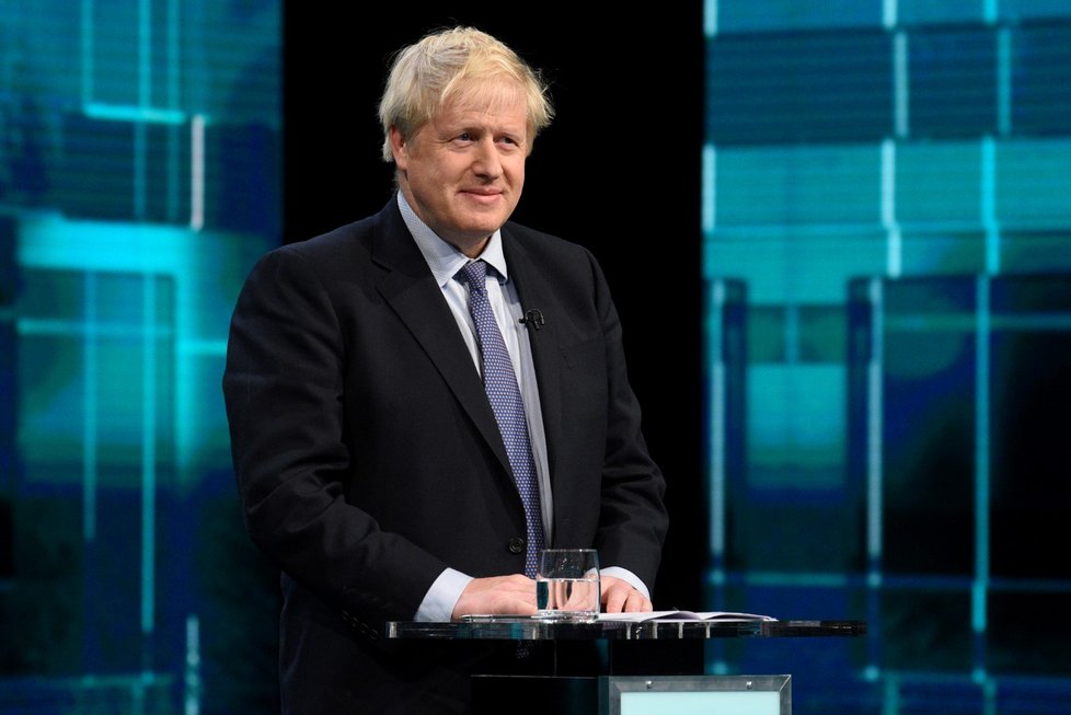 Johnson v historické televizní debatě slíbil brexit 31. ledna.