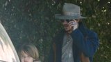 Johnny Depp bude synovi kupovat drogy, zatím ho vodí do školy