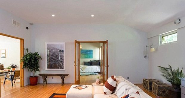 Johny Galecki prodává svůj luxusní dům za 2,5 milionů dolarů.
