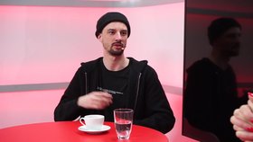 Youtuber Johny Machete: Proti Tarymu se bouří učitelé a rodiče dětí, které ho sledují!