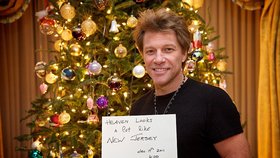 "Mrtvý" zpěvák Jon Bon Jovi poslal vzkaz z nebe