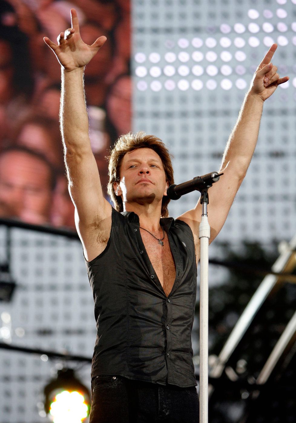 Bon Jovi to na koncertech umí rozjet. Doufejme, že pražský Eden nebude vyjímkou.