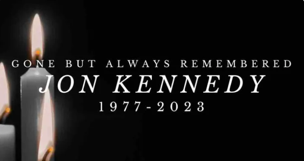 Jon Kennedy zemřel při nehodě.