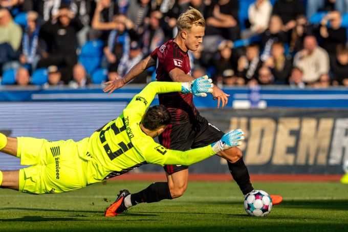 ONLINE: Baník - Sparta 0:0. Brunes zahodil velkou šanci, zkoumalo se možné vyloučení ONLINE: Baník - Sparta 0:0. Brunes zahodil velkou šanci, zkoumalo se možné vyloučení