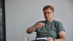 Jørn Lier Horst je norský autor kriminálních románů a bývalý vrchní vyšetřovatel v policejní čtvrti Vestfold. Jeho knihy vyšly ve více než 40 zemích a prodalo se jich více než deset milionů výtisků.