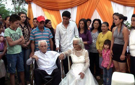 Jose a Martina se vzali už před 49 lety, tehdy však svatbu neposvětil církevní obřad.