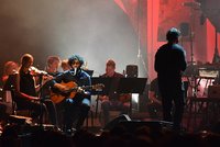 José González s orchestrem okouzlil Prahu. Koncert předčil očekávání