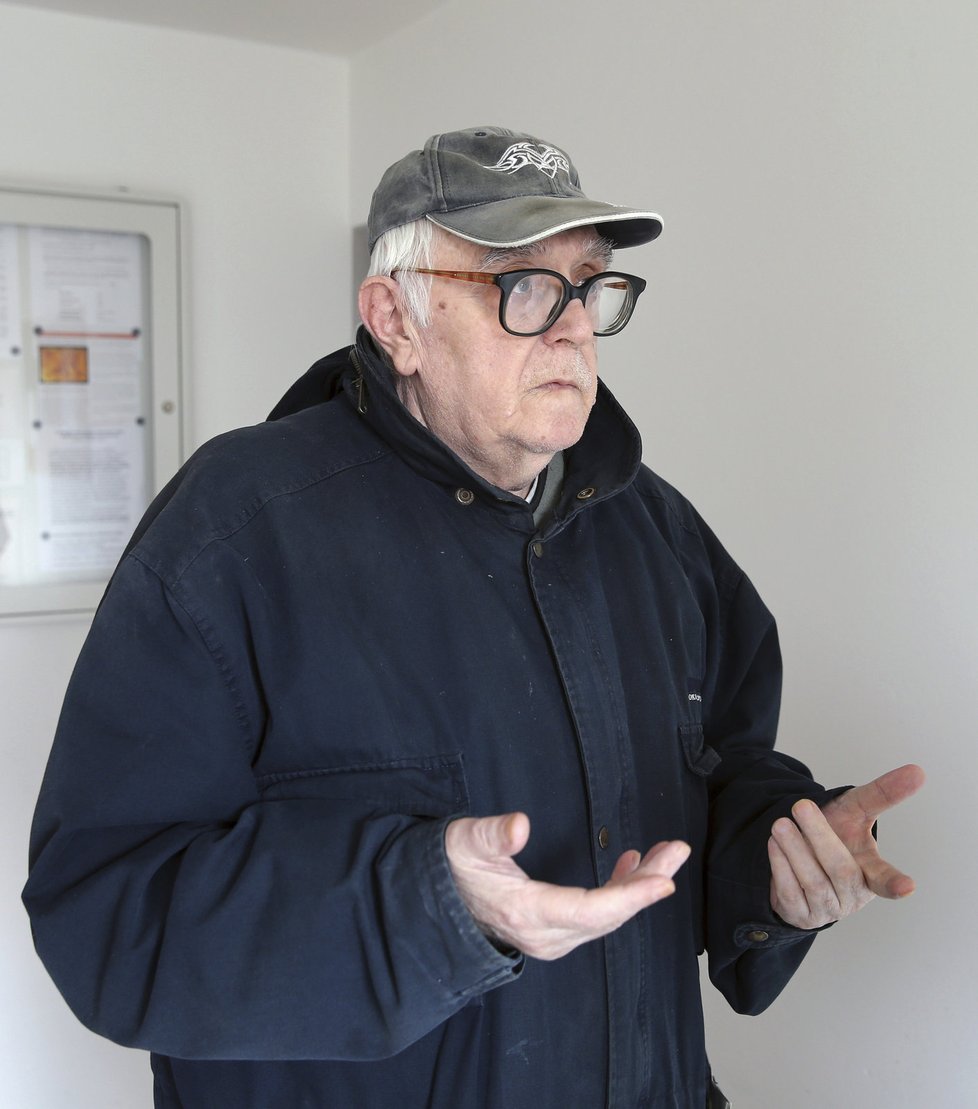 Josef Thomayer (70) nechce bydlet přímo nad plynovnou.