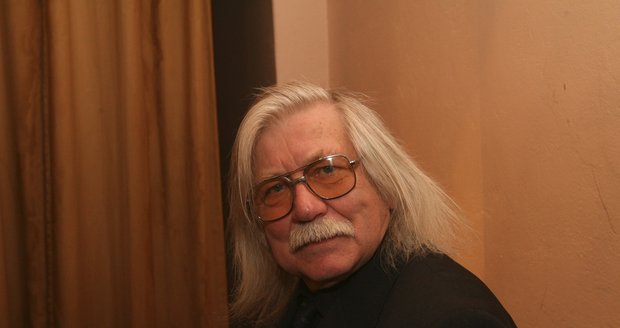 Písničkář Josef Fousek