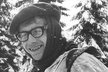 Rok 1973:  „Při reportáži pro vojenský časopis jsem si vyzkoušel i zimní výcvik paragánů. Včetně čaje z jehličí a spaní ve sněhu bez spacáku a bez ohně.“