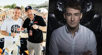 Komentátor F1 Král poprvé o dluzích: Král vytáček ...ale o směšném platu ani nepípl! Komentátor F1 Král poprvé o dluzích: Král vytáček ...ale o směšném platu ani nepípl!