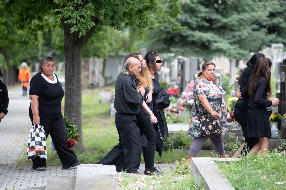 Pohřeb vraha Marečka (†2) Josefa Kuči (†21) v Lounech.