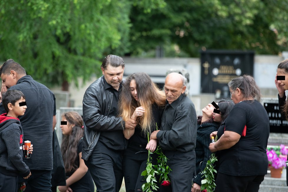 Pohřeb vraha Marečka (†2) Josefa Kuči (†21) v Lounech.