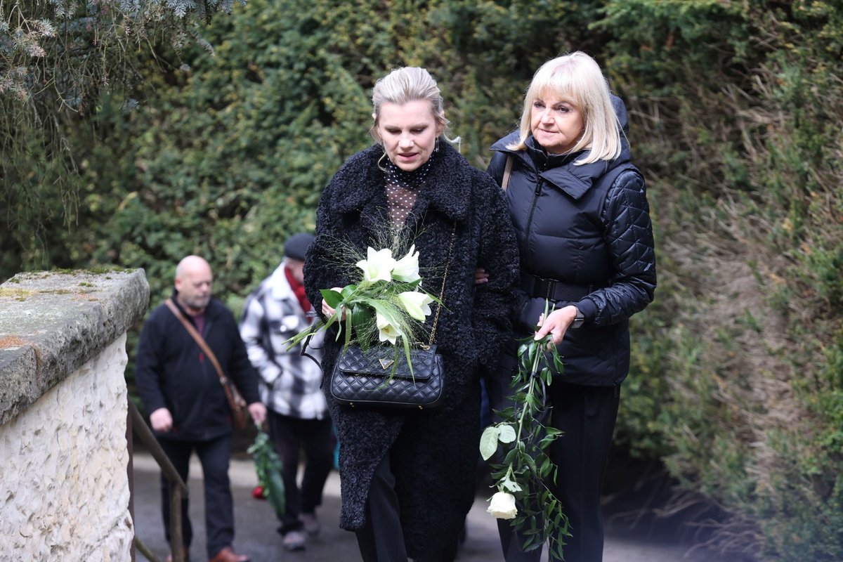 Pohřeb Josefa Laufera: Leona Machálková