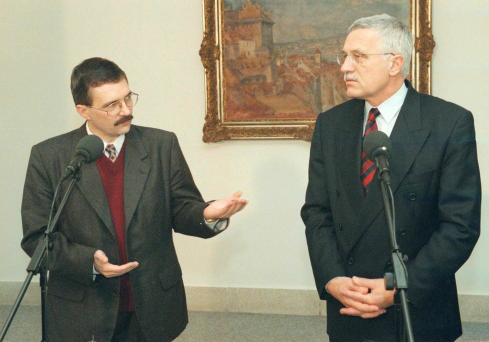 Josef Lux byl ministrem zemědělství ve vládě Václava Klause