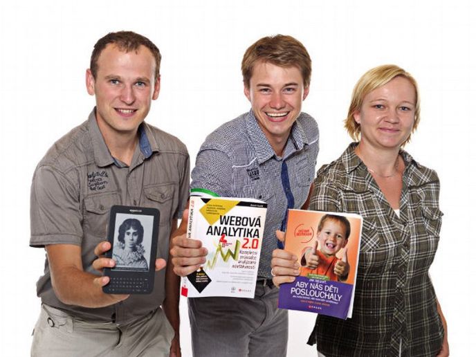 Josef Nevoral (vlevo) stojí také za úspěšnou sociální sítí zabývající se knihami BookFan.
