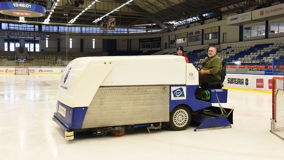 Jak se žije extraligovému rolbaři: Jágr led ode mě pozná!