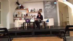V Knihovně Václava Havla se vzpomínalo na odkaz Josefa Škvoreckého. Četla se veřejně jeho díla.