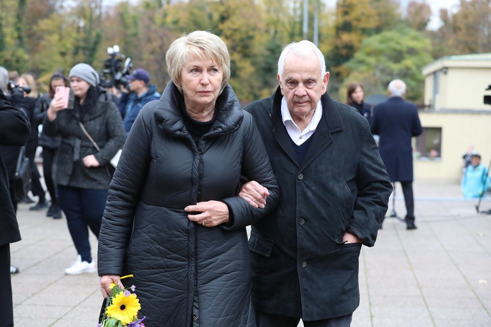 Pohřeb herce Josefa Somra - Eliška Balzerová