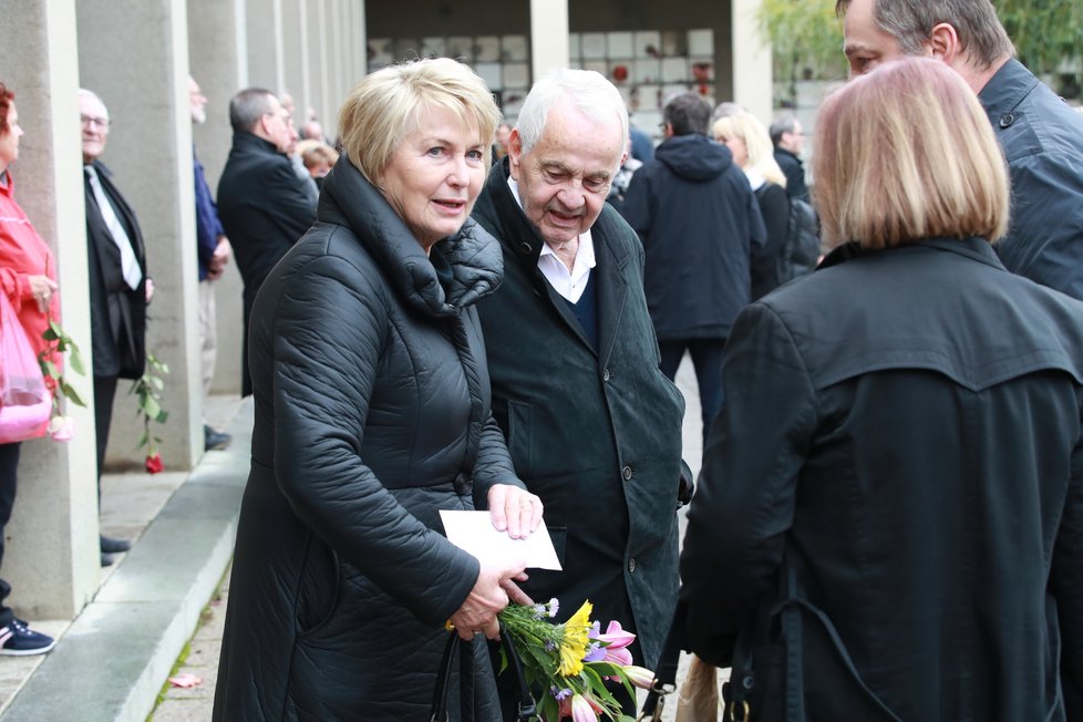 Pohřeb herce Josefa Somra - Eliška Balzerová