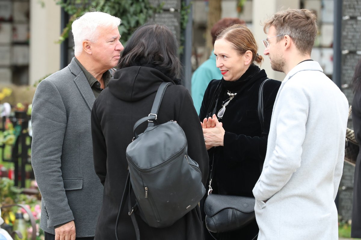 Pohřeb herce Josefa Somra - Zuzana Stivínová a Vladislav Beneš