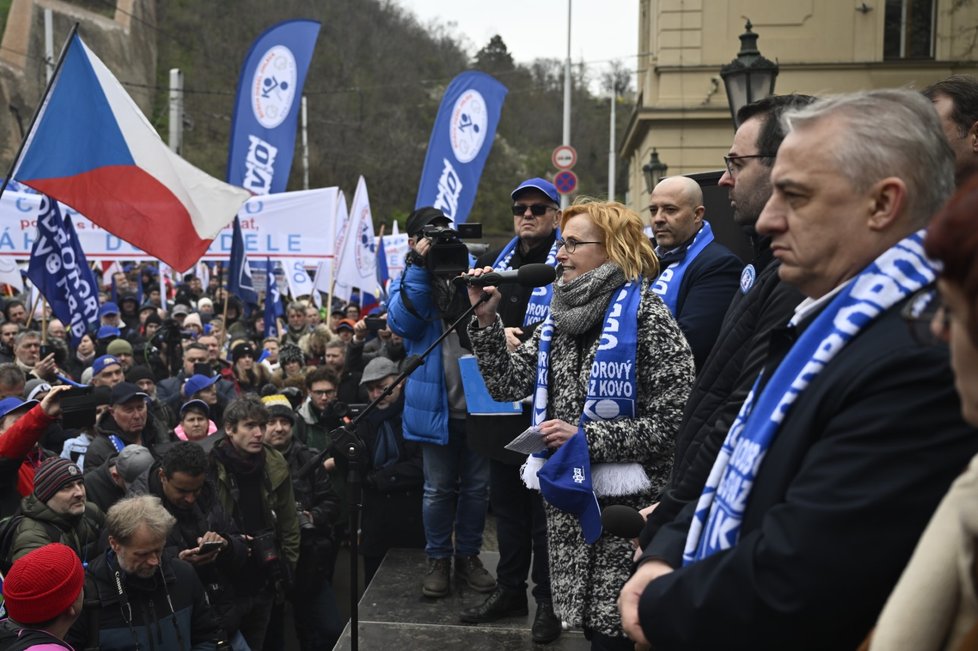 Demonstrace proti důchodové reformě a emisní normě Euro 7 v Praze: Odborový předák Josef Středula (29.3.2023)