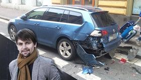 Pepovi Vágnerovi někdo naboural auto.