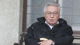 Král dechovek a pohádkový princ Josef Zíma (86): Útěk ze špitálu!