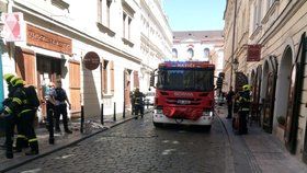 30. července 2020: V Josefské ulici v centru Prahy hořela restaurace. Při požáru se zranil 40letý muž.