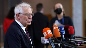 Josep Borrell před schůzkou ministrů zahraničí EU 21. 2. 2022