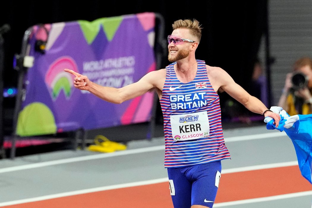 Brit Josh Kerr slaví zlato v závodě na 3 000 metrů na HMS 2024