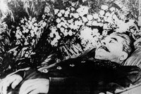 Umírajícího Stalina našli v kaluži moči: Diktátor zemřel po 5 dnech utrpení! Proč mu nezavolali doktora?