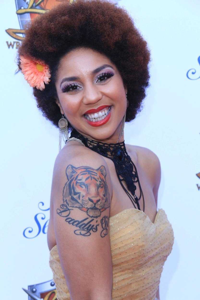 Americká zpěvačka Joy Villa obvinila exmanažera Trumpovy kampaně Lewandowského ze sexuálního obtěžování.