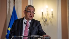 Exministr průmyslu a obchodu Jozef Síkela