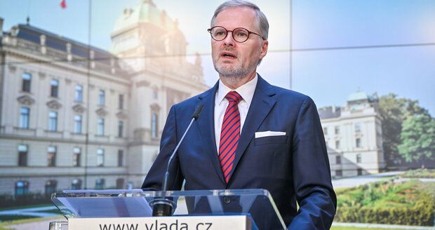 Fiala chce odblokovat situaci s lékaři. A co se a kde se postaví za 1,4 miliardy z vládních pobídek?