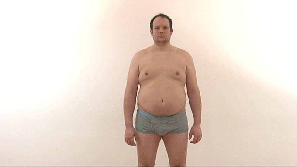 Nesprávnou životosprávou se Roman ve svých 29 letech a výšce 190 cm dopracoval k váze 140 kg!