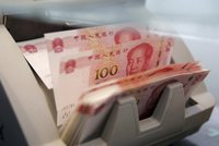Čína komentovala měnovou válku s USA. Preferuje vzájemný obchod velmocí