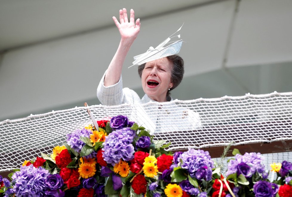 Třetí den oslav královnina jubilea: Princezna Anne na Epsom Derby