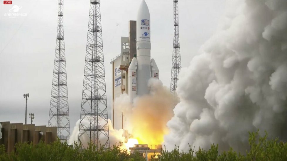 Juice vyletěla na raketě Ariane 5 (14. 4. 2023).