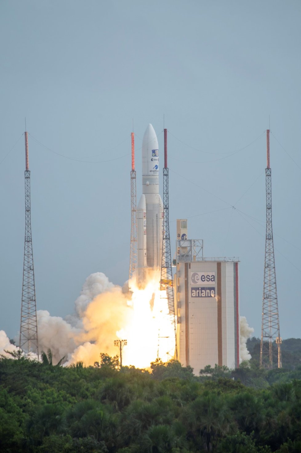 Start Ariane 5 se sondou Juice (14. 4. 2023).