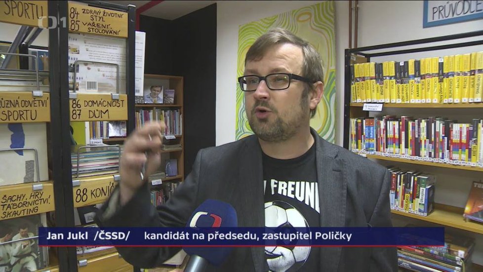 Na předsedu ČSSD kandiduje i Jan Jukl. Zastupitel Poličky.