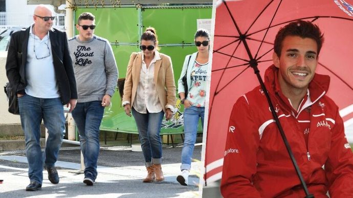 Rodinu Julese Bianchiho navštívili zloději. A odnesli si velmi osobní věc.