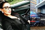 Děsivá nehoda televizní hvězdy: Luxusní Porsche se několikrát převrátilo na dálnici a skončilo napadrť!