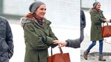 Styl podle celebrit: Julia Roberts vypadá skvěle i v parce