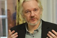 Assange podpořila Rada OSN. Zakladatel WikiLeaks čeká, že mu vrátí pas