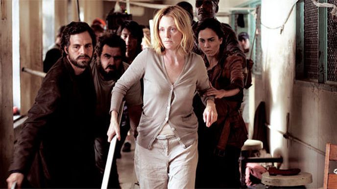 Slepotu před dvěma lety zfilmoval brazilský režisér Fernando Meirelles, známý hlavně pro thrillery Město bohů a Nepohodlný. Hlavní role obsadili Julianne Mooreová a Mark Ruffalo.