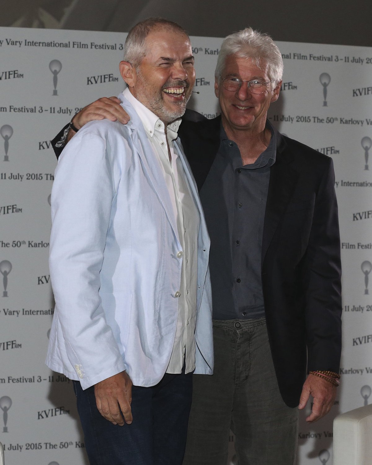 Richard Gere s Markem Ebenem.