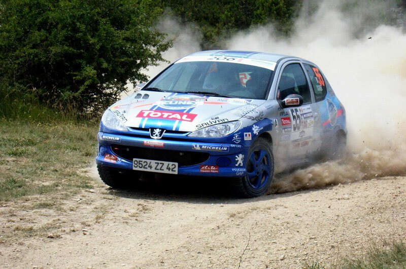 S Peugeotem 206 SX vyhráli s Ogierem v roce 2007 seriál Peugeotu a to jim otevřelo cestu do MS