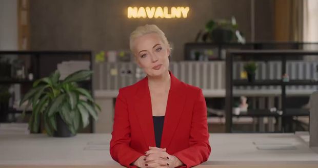 Vdova Navalná: Nevolte Putina. Můžete lístek roztrhnout, nebo tam napsat Navalnyj