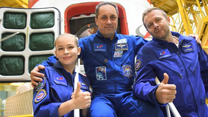 Posádka Sojuzu před letem k ISS